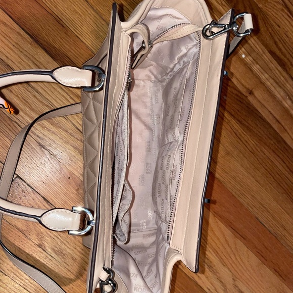 MICHAEL KORS PURSE - Picture 4 of 4